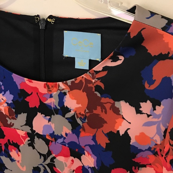 CeCe a-line floral dress - Picture 4 of 5